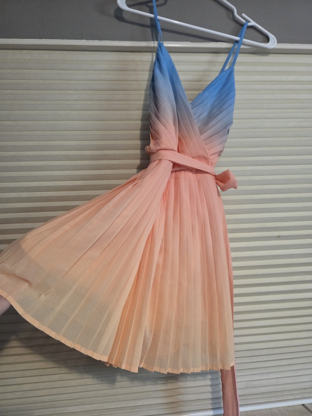 Lulu's Blue to Peach Ombre Pleated Spaghetti-Strap Romper